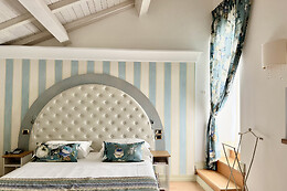 Villa Euchelia Resort
