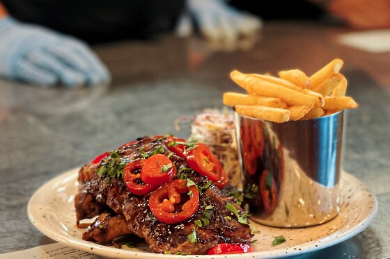 o'learys Westfield mall - photo 4