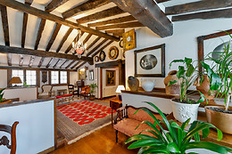 HOTEL SANTILLANA