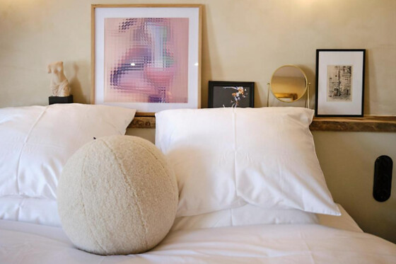 Frenchie Hotel & Restaurant - photo 2