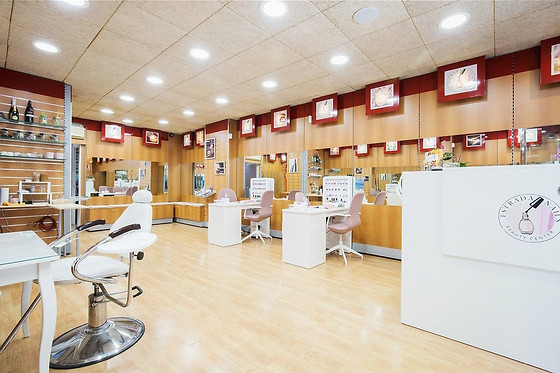 ESTRADA NAILS BEAUTY CENTER - photo 5