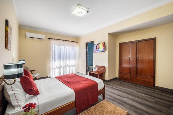 HOTEL COLMEIA - photo 3