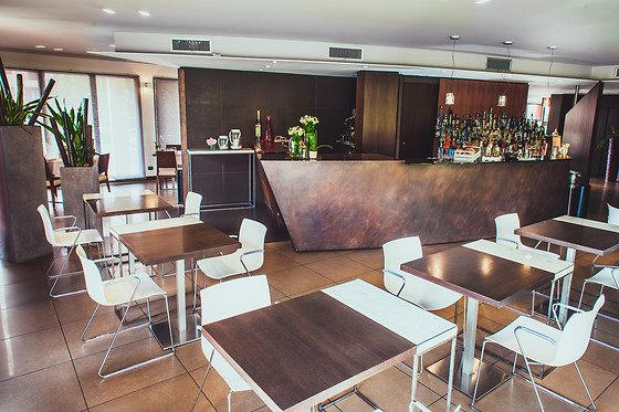 Red's Redaelli Hotel - photo 5