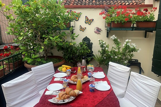 B&B Angeles Inn - photo 2