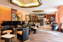 Hotel The Originals Le Manoir du Lys