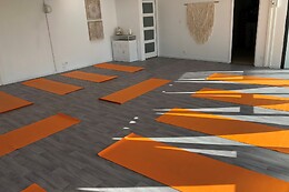 OM YOGA Valérie STUDIO EYSINES