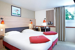 Hôtel-Restaurant Kyriad Colombes