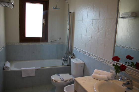 HOTEL VILLA MENCÍA - photo 9