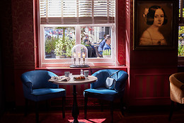 Carlton Ambassador Hotel