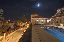 CASA DAS MURALHAS HERITAGE HOUSE