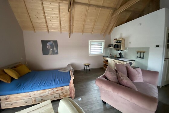 Bed and Breakfast  In Two - photo 3