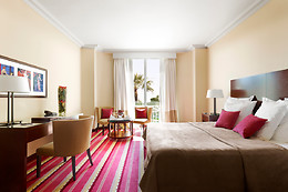 Hôtel Juana 5*