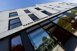 ADONIS DIJON
