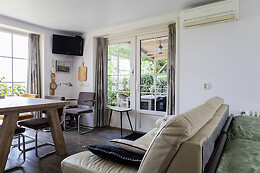 Bed & Breakfast De Zwanebloem