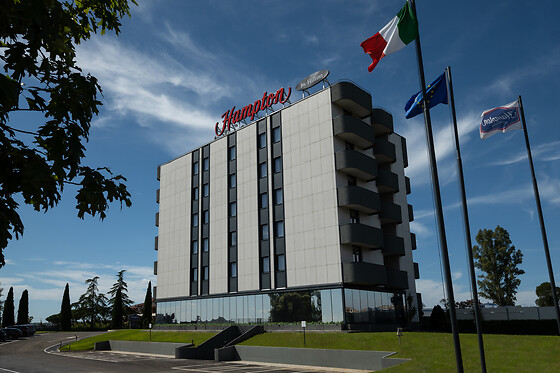 Hampton by Hilton Rome North - photo 0