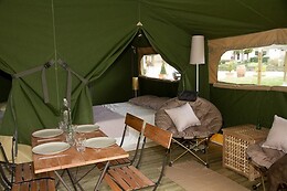 Camping Koawa Le Lac De Thoux