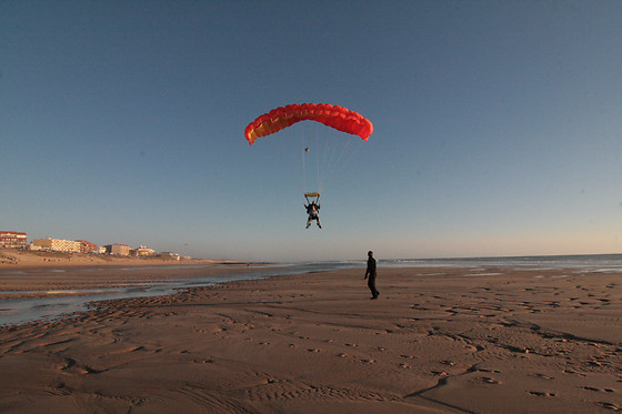 FL 140 Parachutisme Bordeaux - photo 3