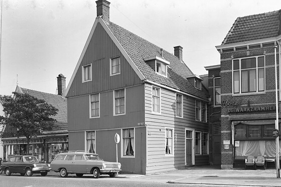 Zaanse Kathmandu Kitchen - photo 8