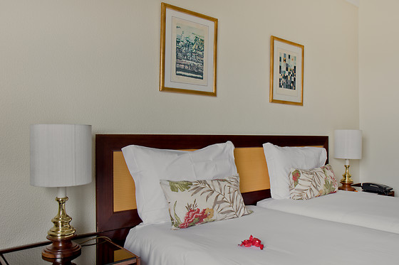 HOTEL D.LUIS - COIMBRA - photo 2