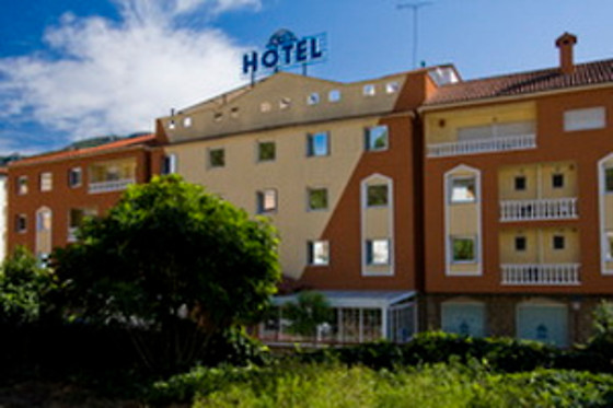 HOTEL ROSALEDA DEL MIJARES - photo 9