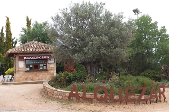 CAMPING ALQUEZAR - photo 5