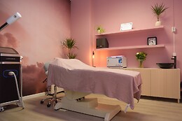 Alixis Hair & Beauty