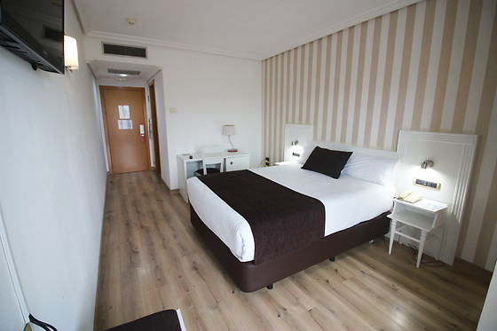 HOTEL ALFONSO I - photo 11