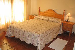 HOTEL VALLE DEL JERTE LOS ARENALES