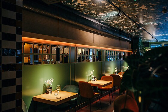 Winston Bistro Bar - photo 1