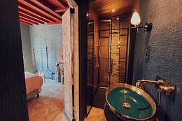 Boutique Hotel De Bajoene