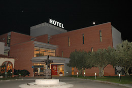 HOTEL LES TORRES